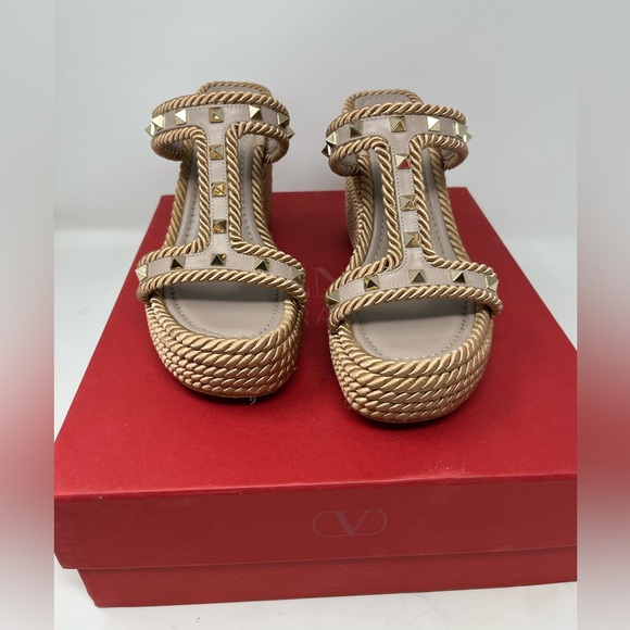 Valentino Rockstud Torchon T-Strap Rope Espadrille Wedge Sandal Platform size 39 - Picture 10 of 10
